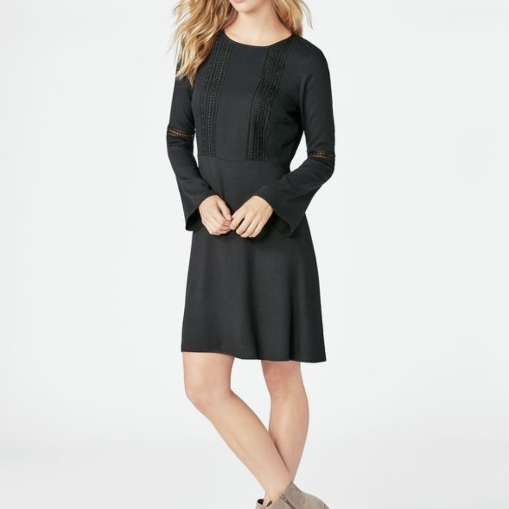 JustFab black boho bell sleeve lace insert dress sz XS EUC
